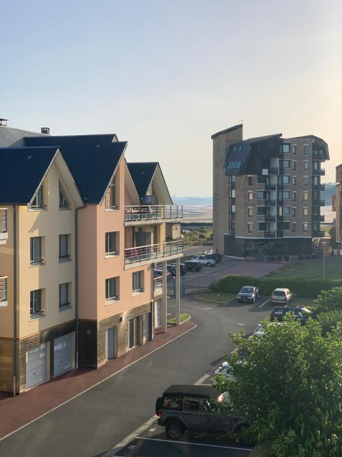 Blue Bay Studio Terrasse Deauville Exterior photo